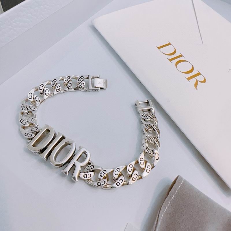 Dior Bracelet 06lyr260